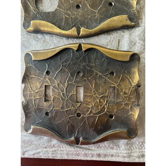 Vintage ornate Carriage House Triple Light Switch Cover Plate Brass bronze set 4 - Picture 5 of 10